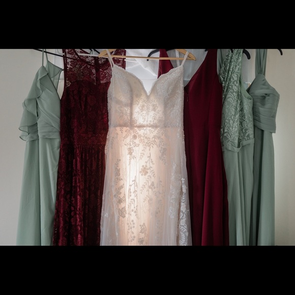 Size 10 Wedding Dress - Picture 3 of 8